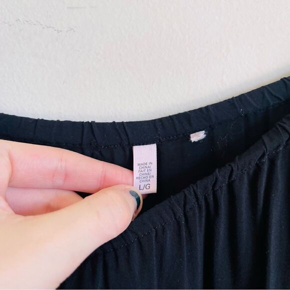 Victoria’s Secret Black Off Shoulder Tassel Sleep Romper Large - Picture 7 of 11